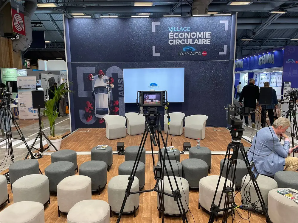 Technique audiovisuelle et diffusion sur écran géant